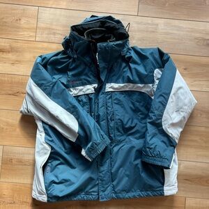 Columbia Men's Teal and White Ski Jacket